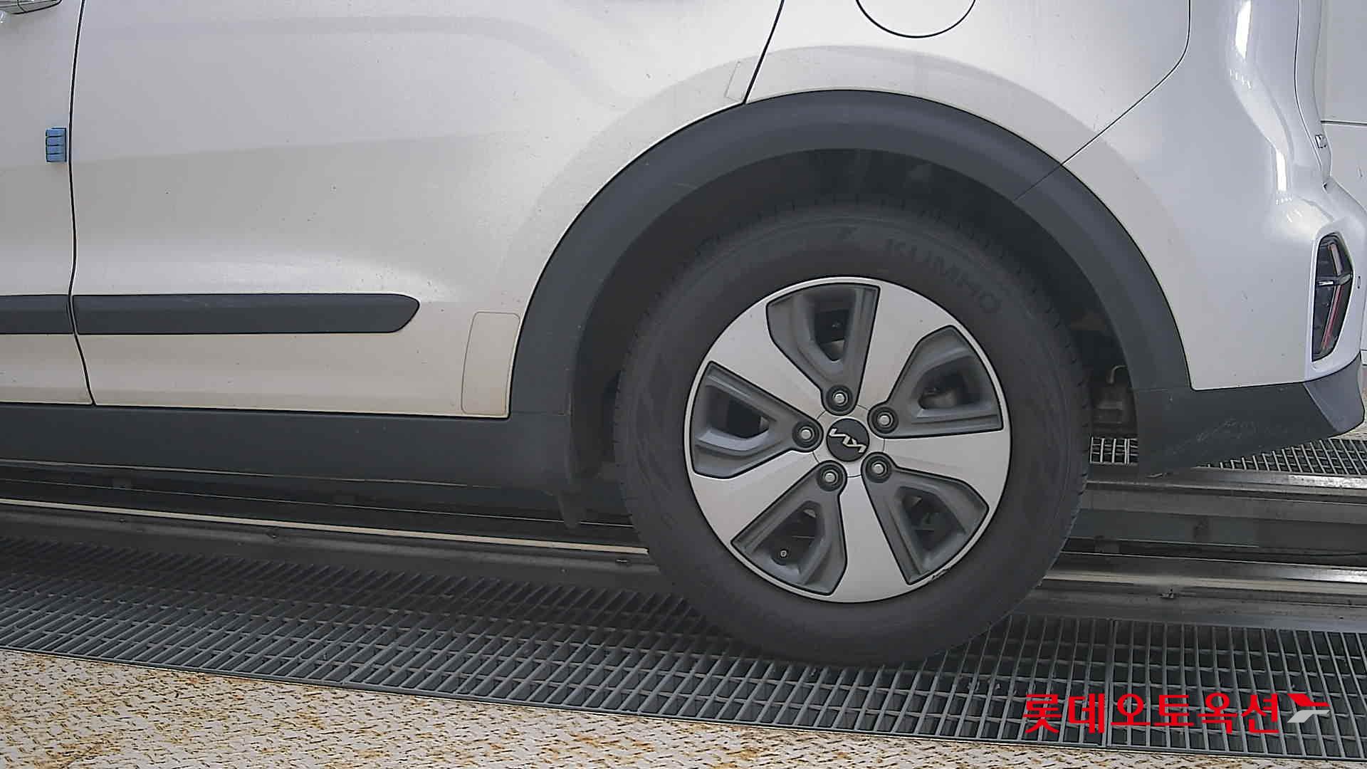 2022 - kia niro