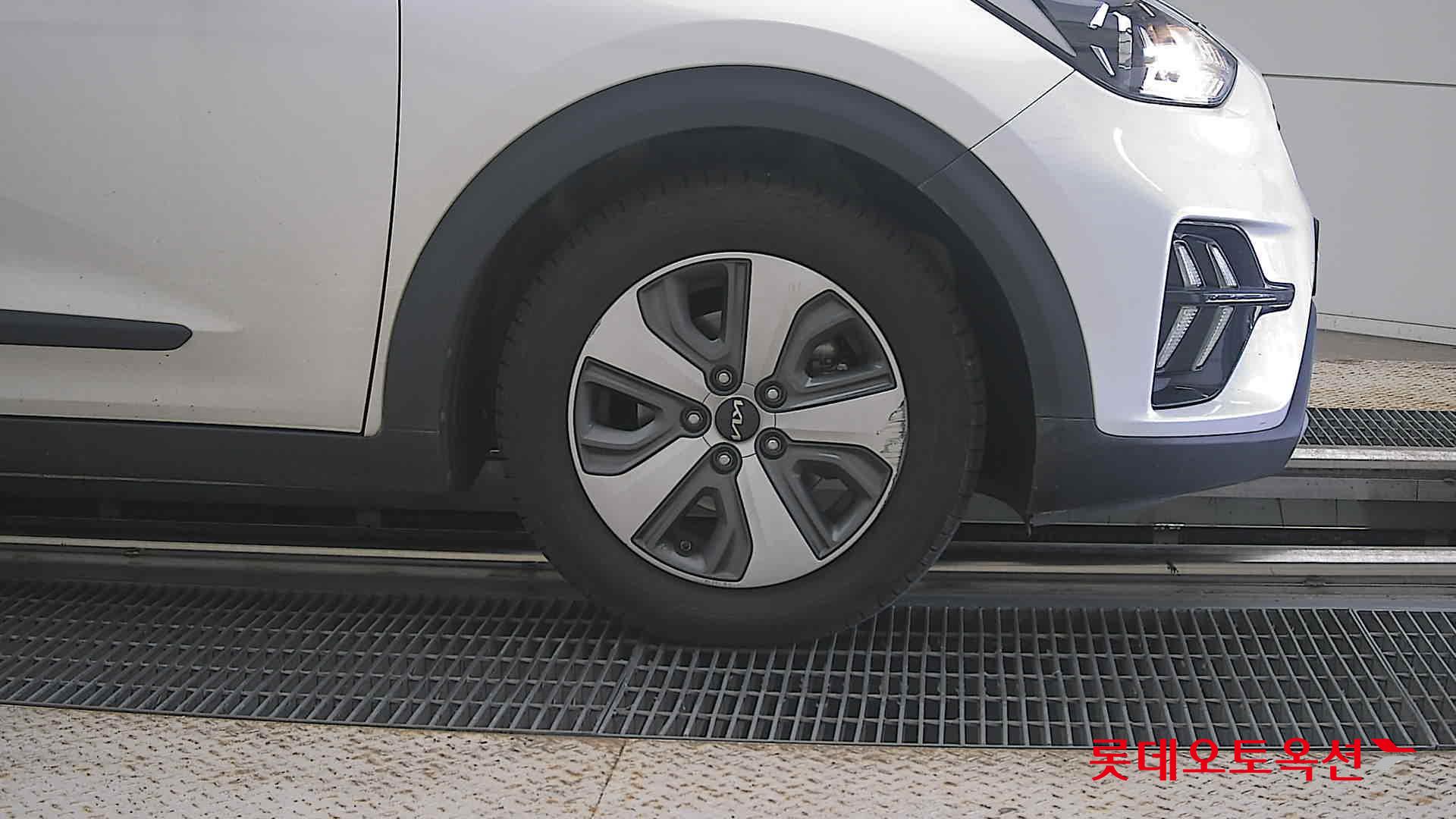 2022 - kia niro