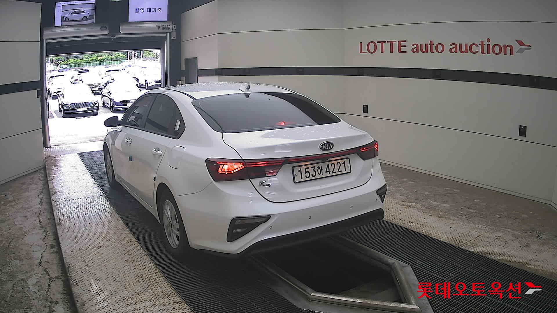 2021 - kia k3