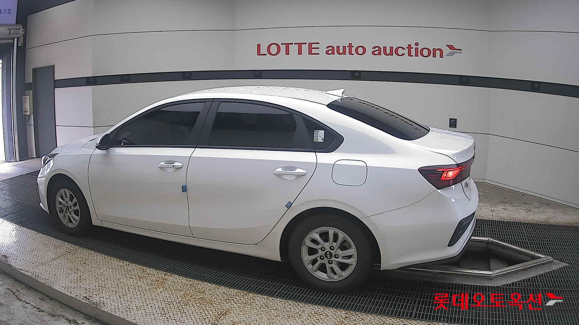 2021 - kia k3