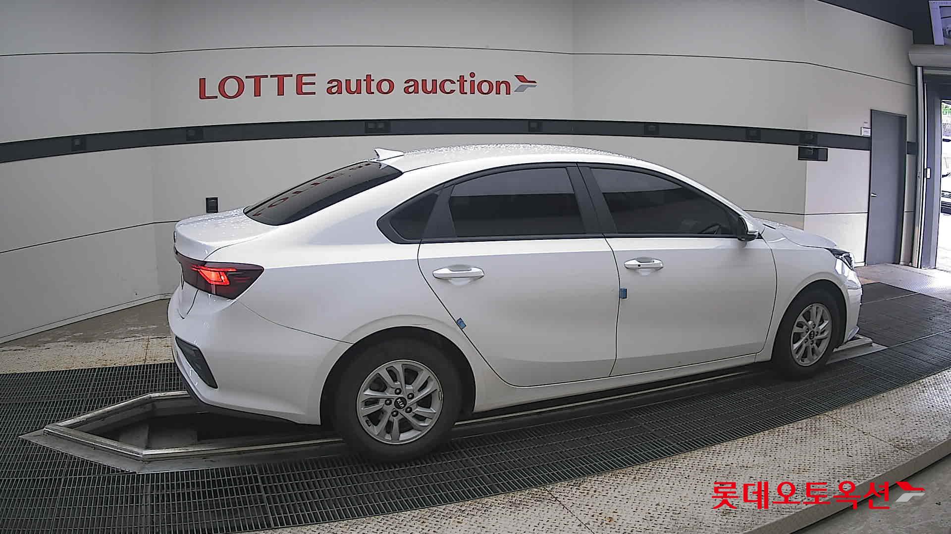 2021 - kia k3
