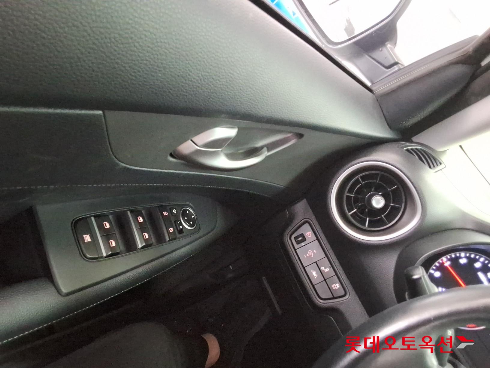 2021 - kia k3