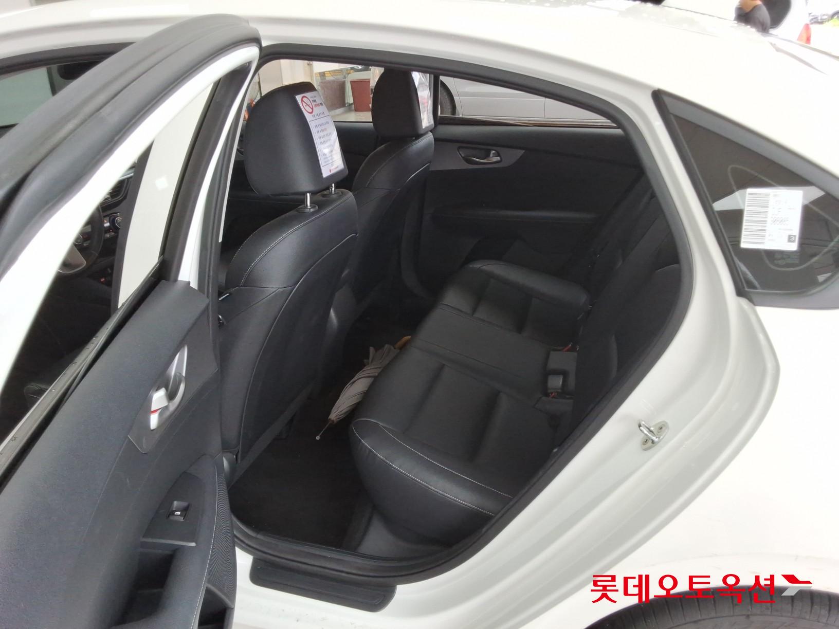 2021 - kia k3