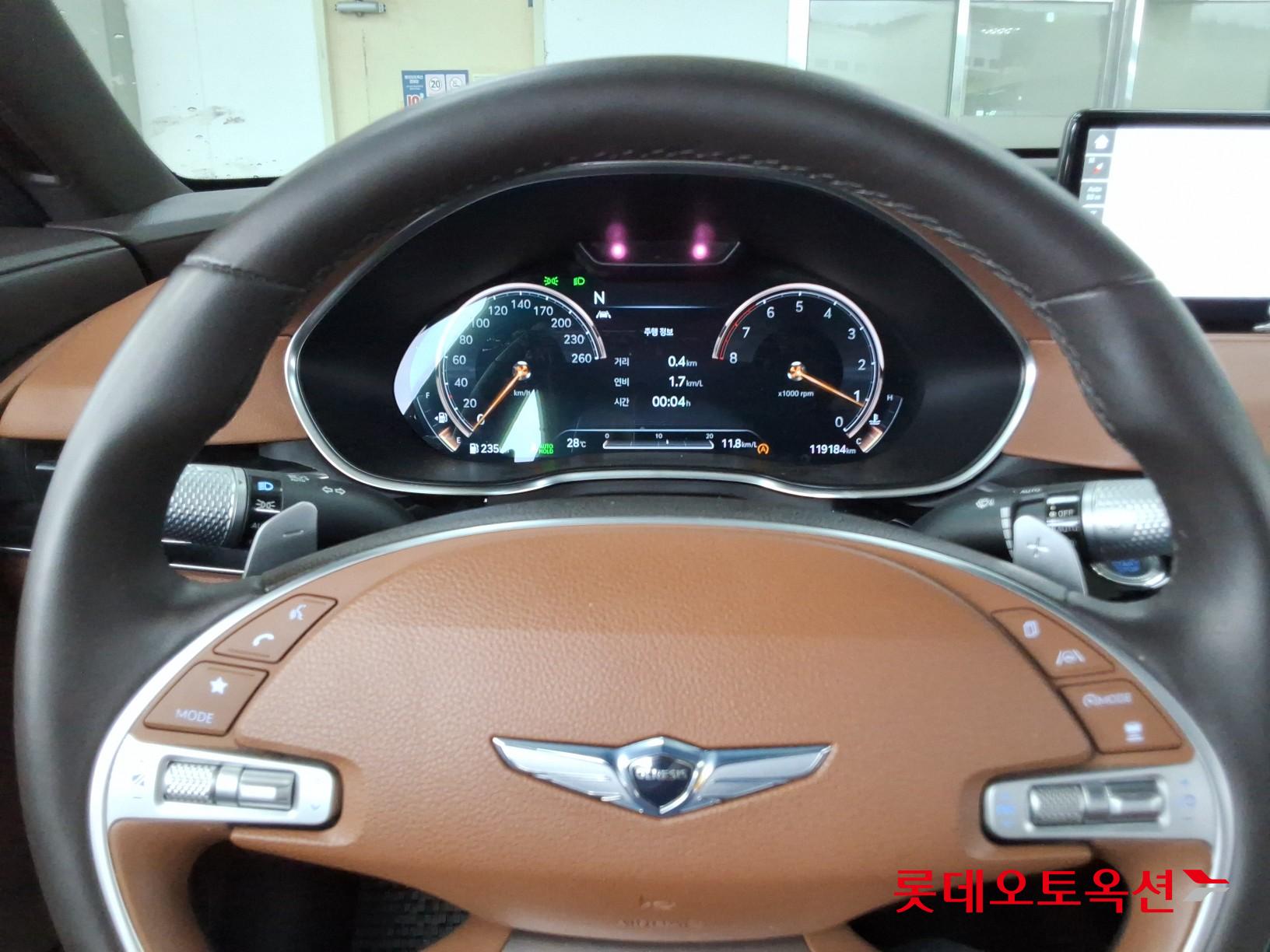 2021 - genesis g80