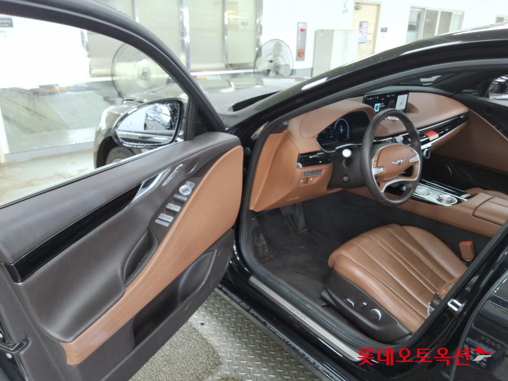 2021 - genesis g80