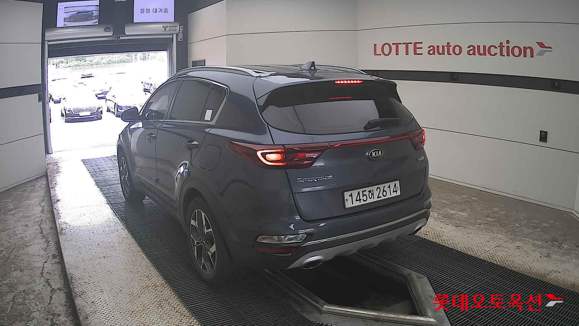2020 - kia sportage