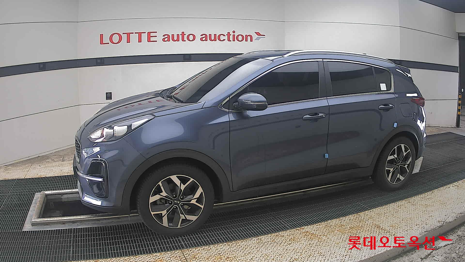 2020 - kia sportage