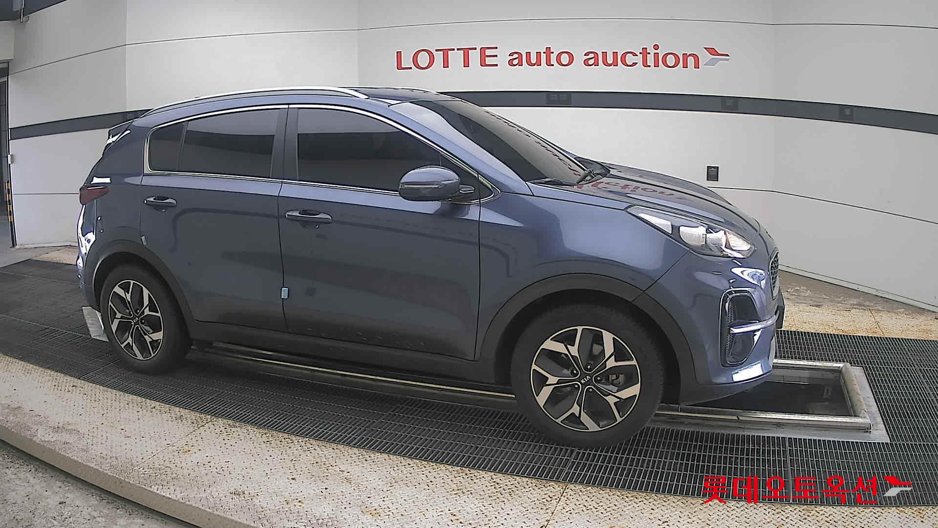 2020 - kia sportage