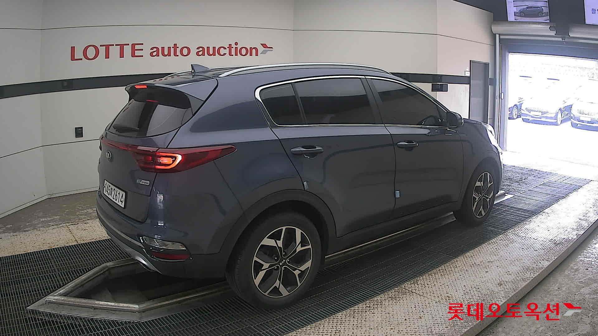 2020 - kia sportage