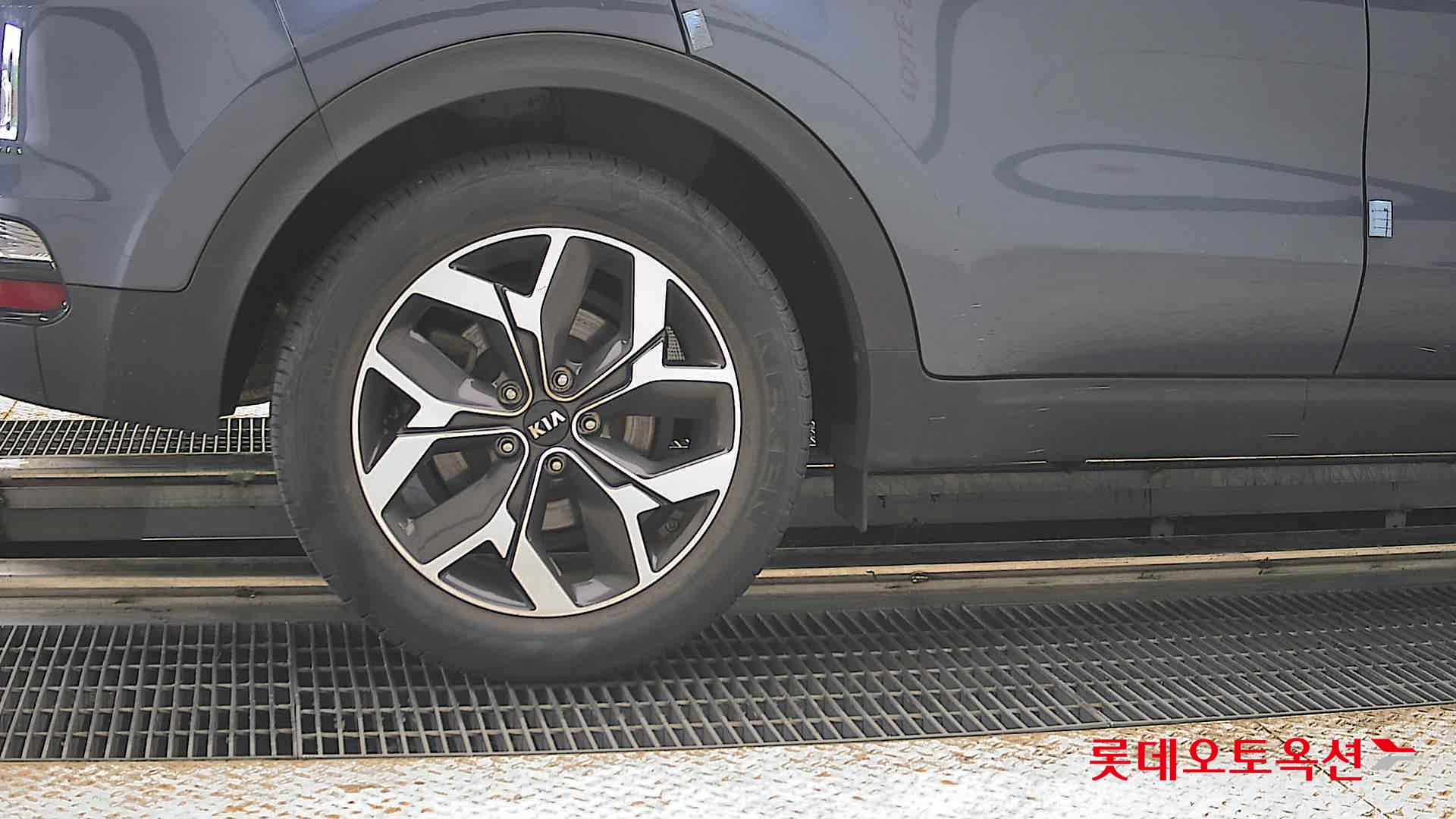 2020 - kia sportage