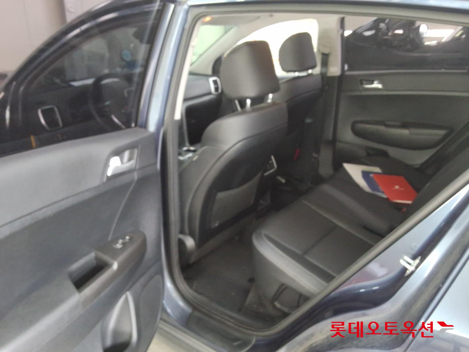 2020 - kia sportage