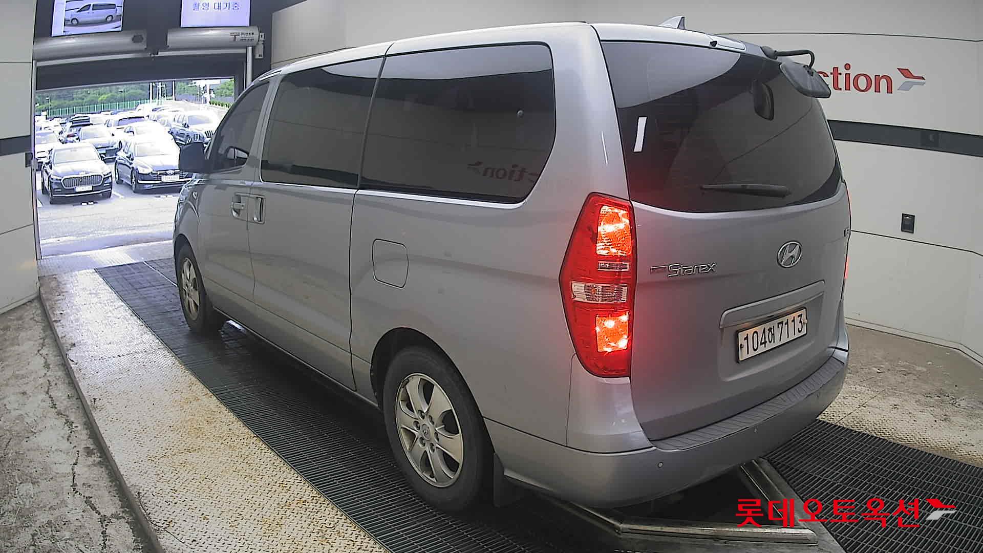 2021 - hyundai grand starex