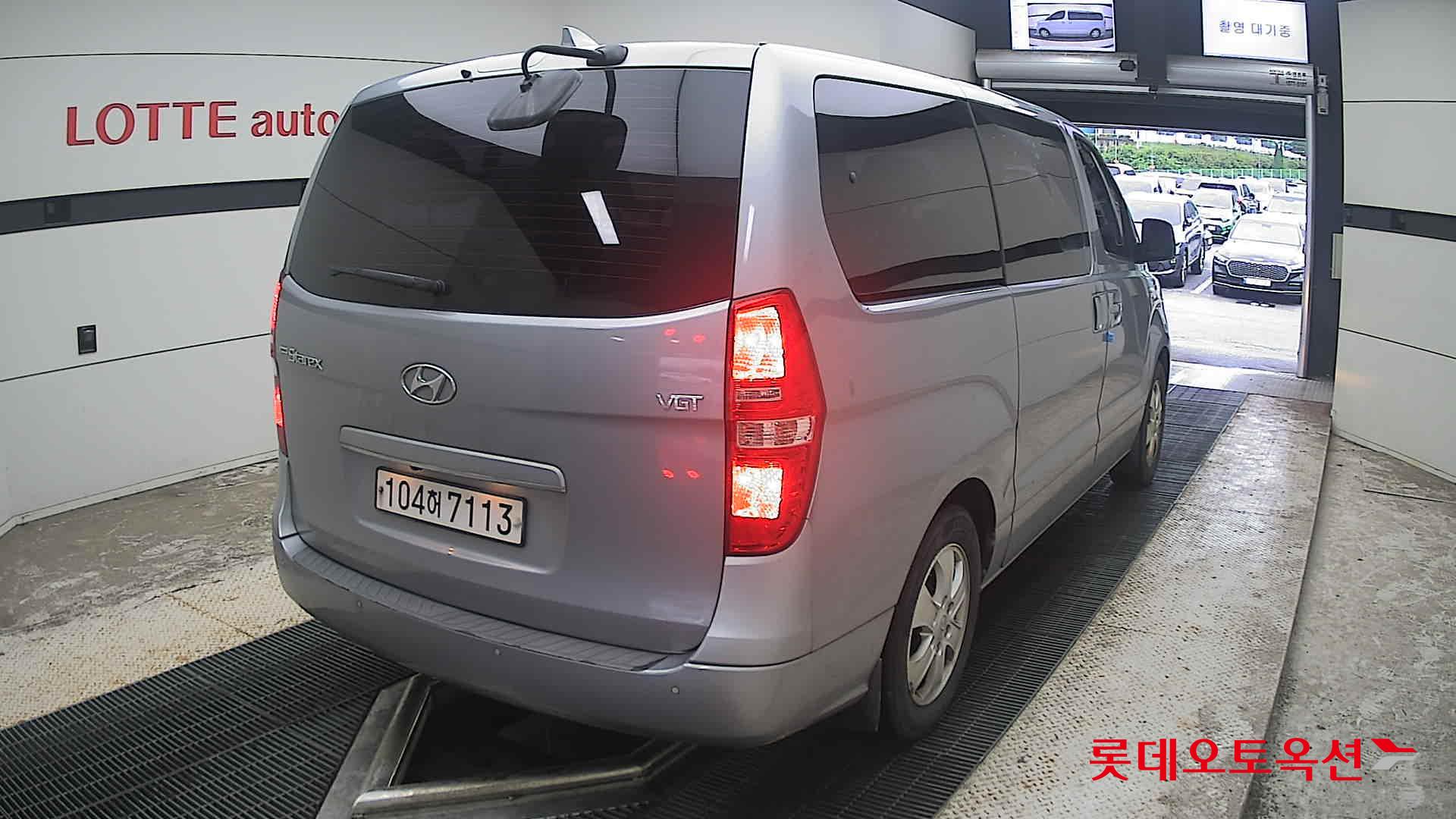 2021 - hyundai grand starex