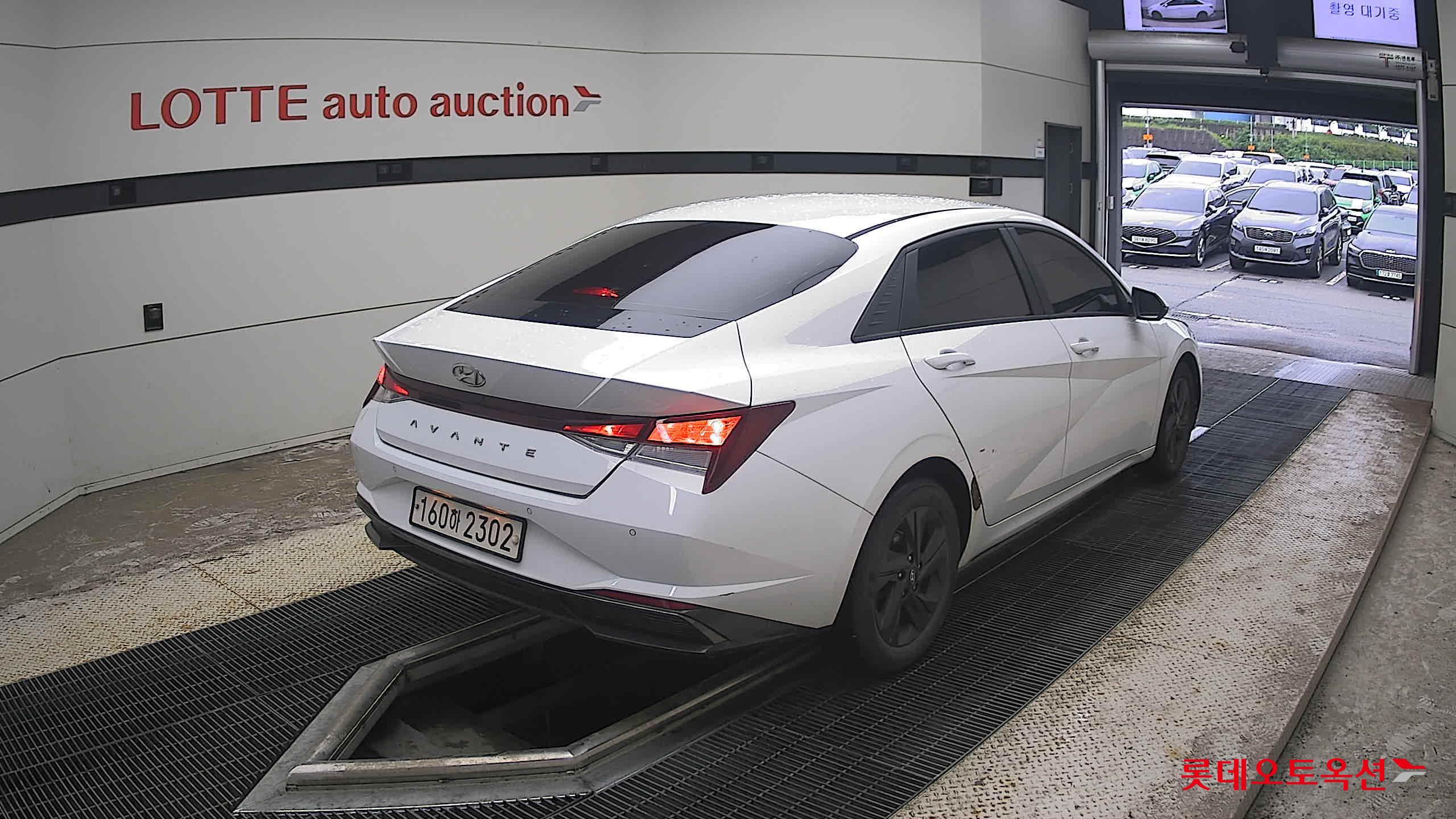 2021 - hyundai avante