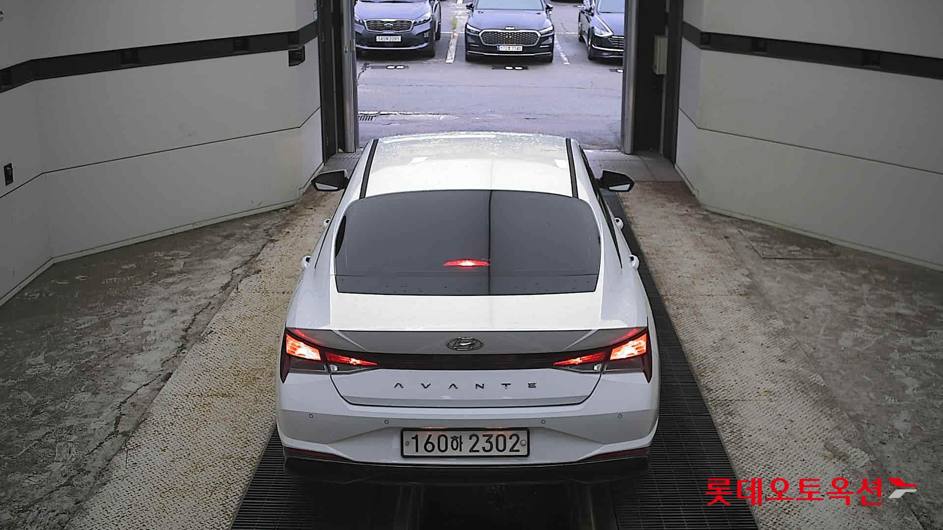 2021 - hyundai avante
