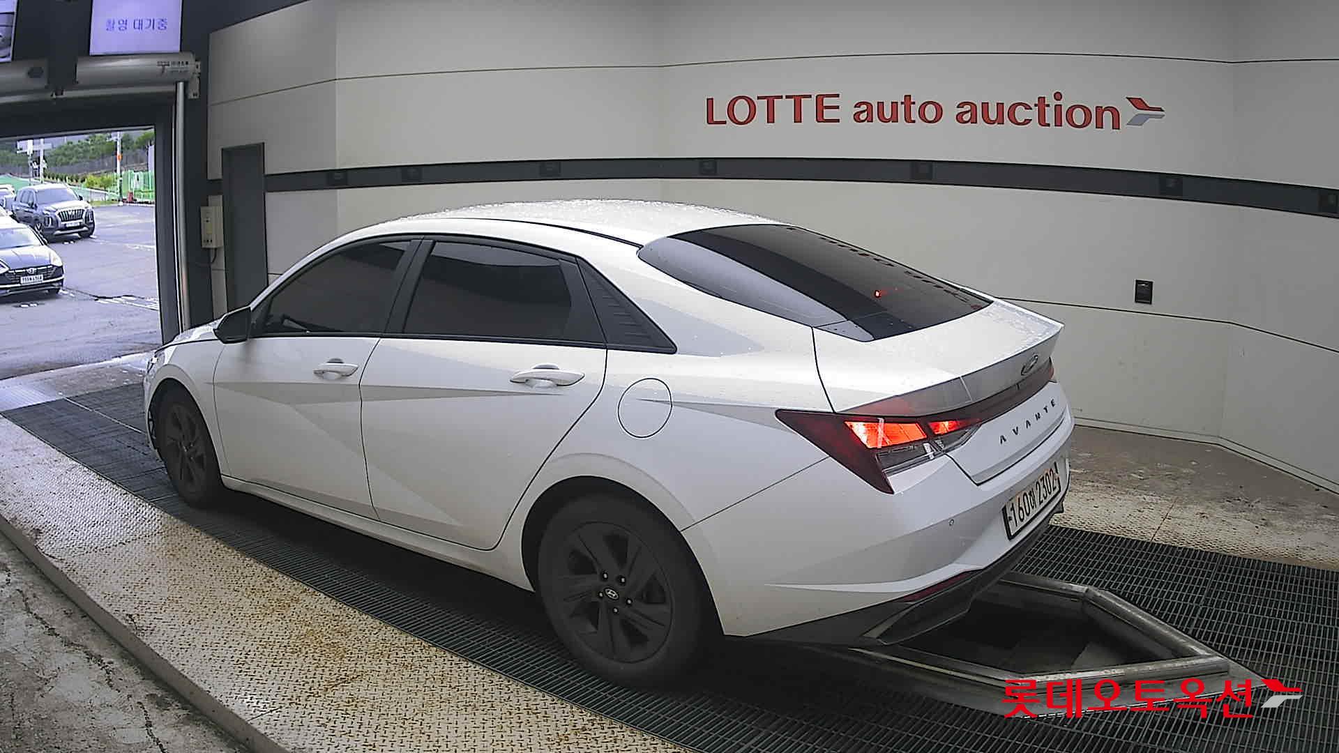 2021 - hyundai avante