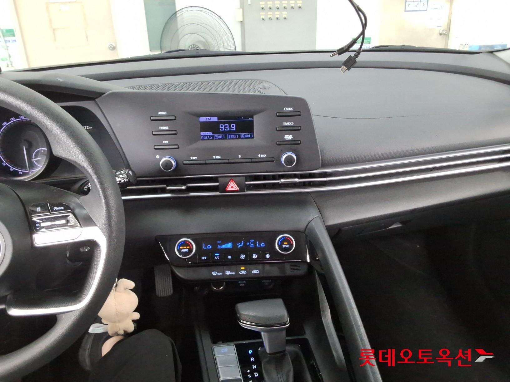 2021 - hyundai avante