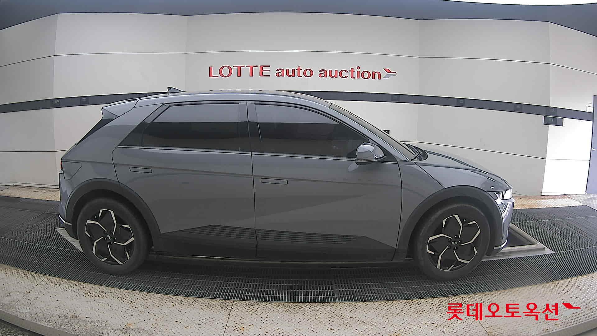 2022 - hyundai ioniq