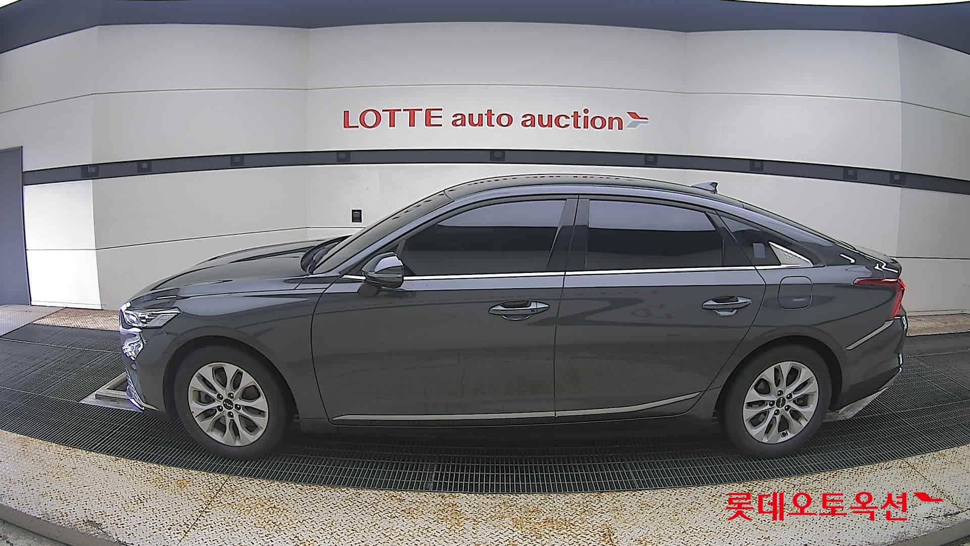 2023 - kia k8