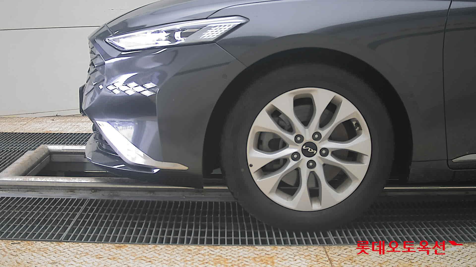 2023 - kia k8