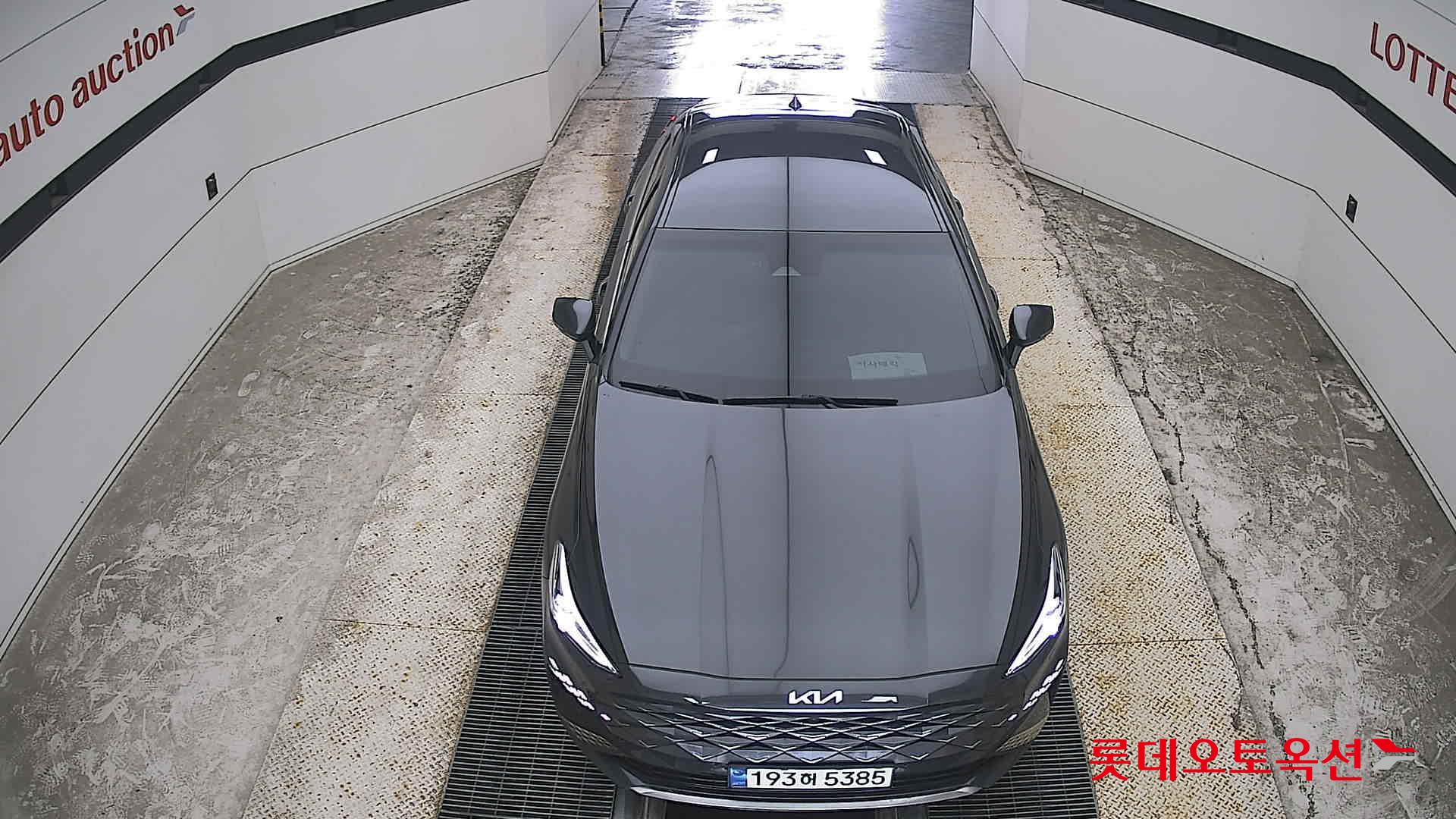 2023 - kia k8