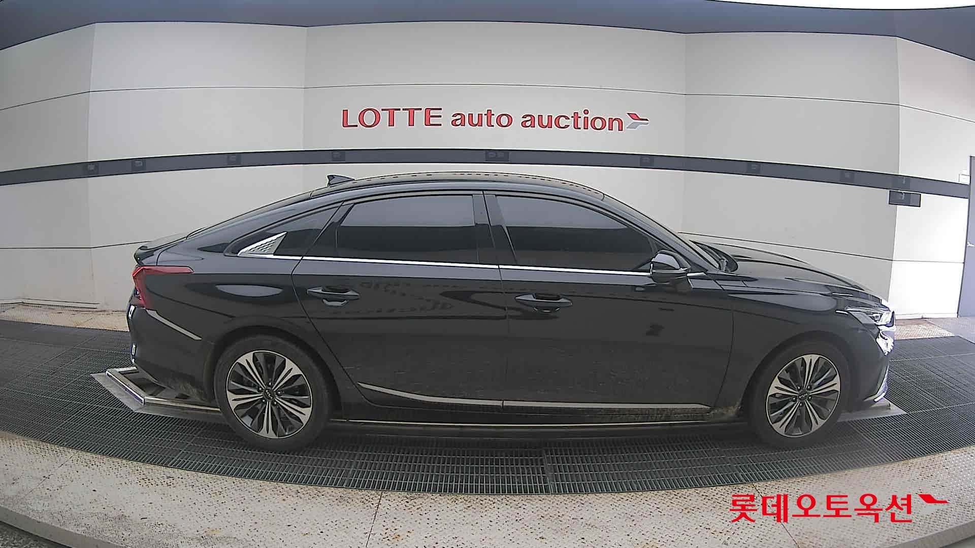 2023 - kia k8