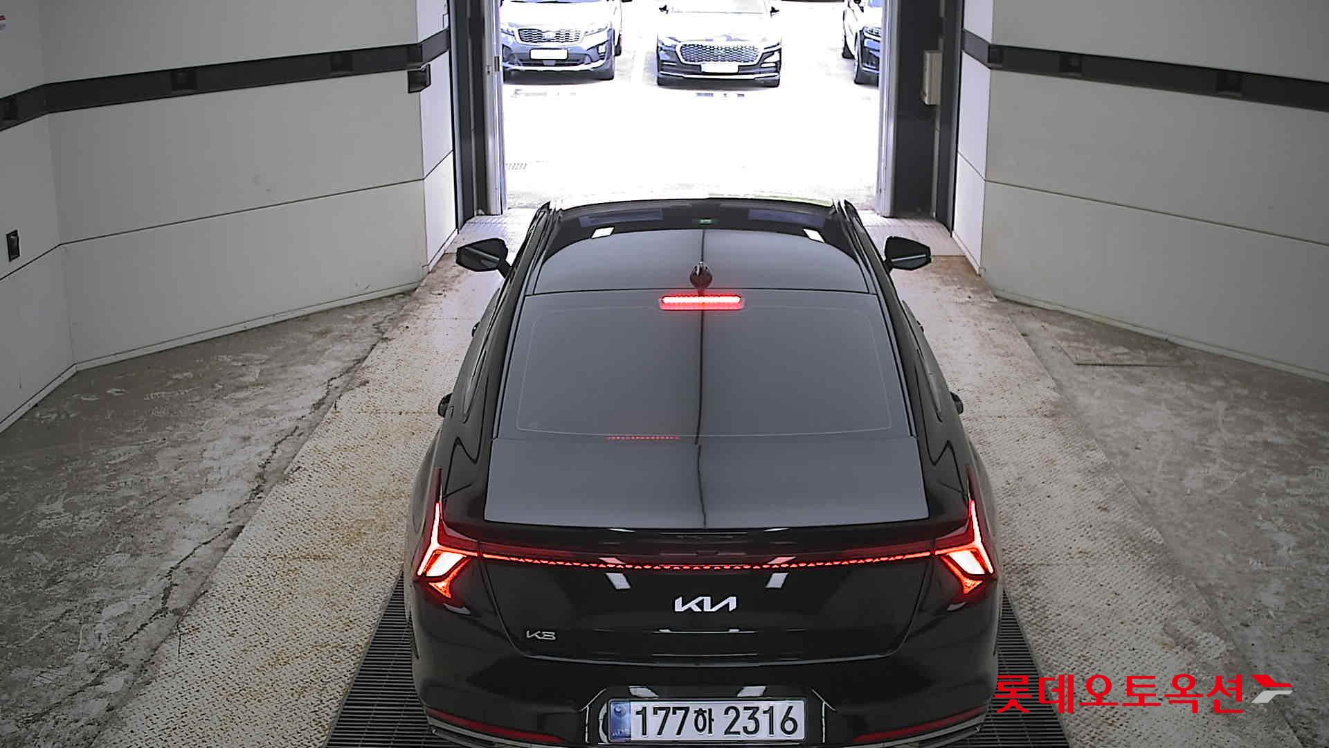 2024 - kia k8