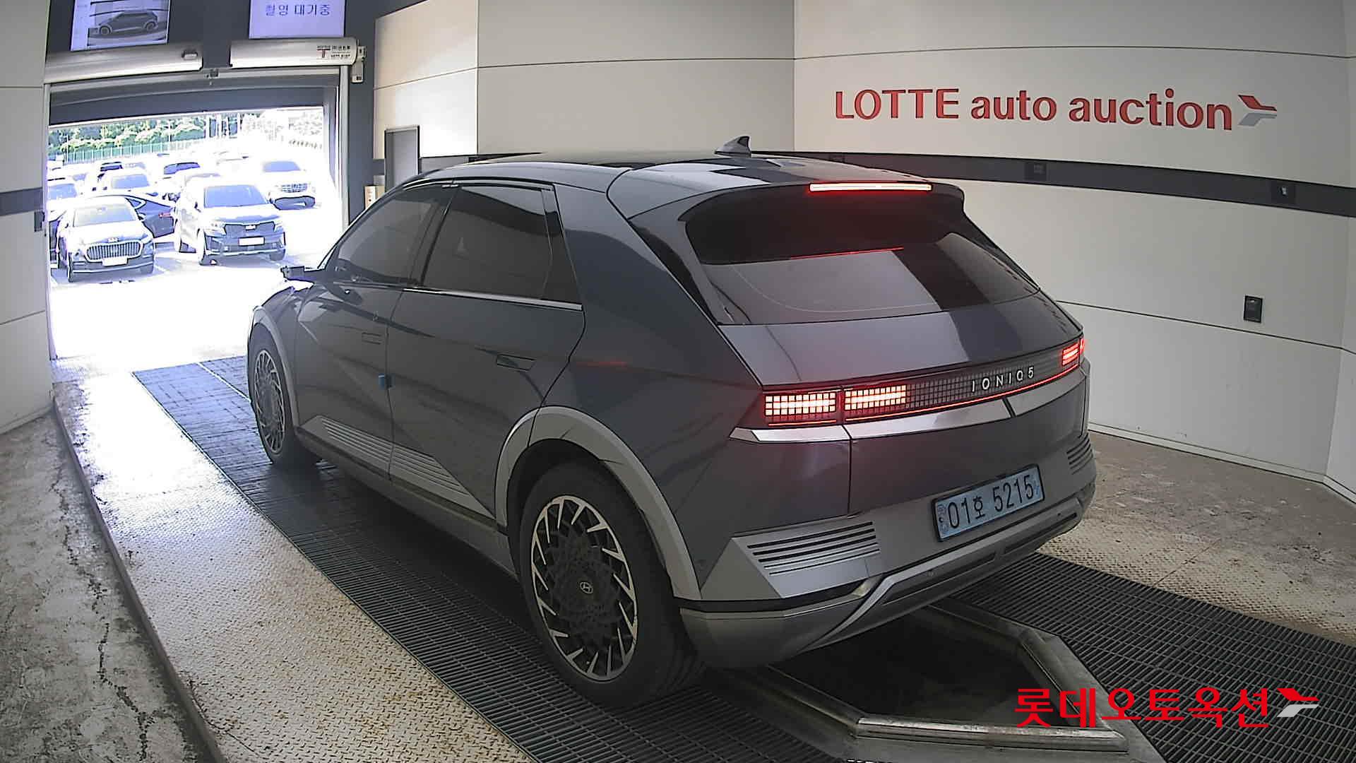هيونداي Ioniq 2022 — صورة 10