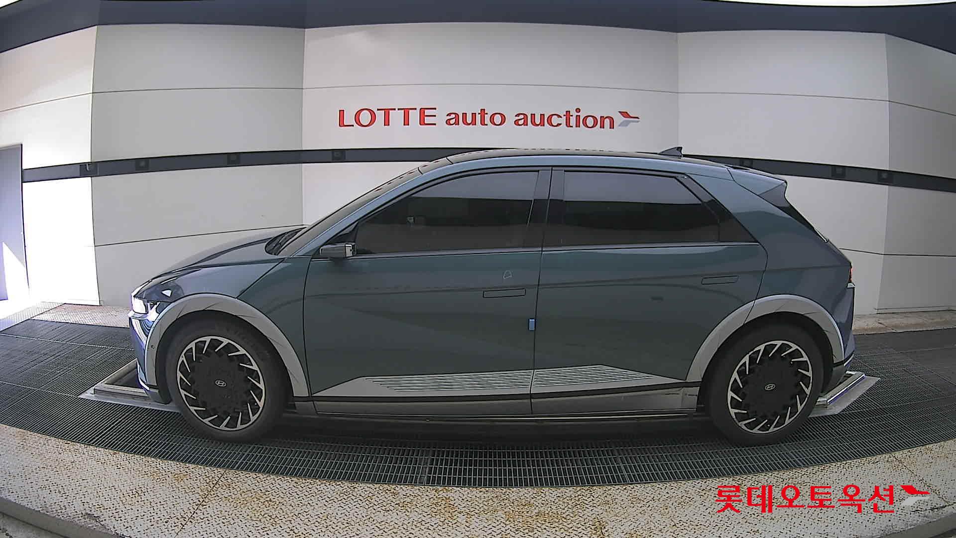 هيونداي Ioniq 2022 — صورة 6