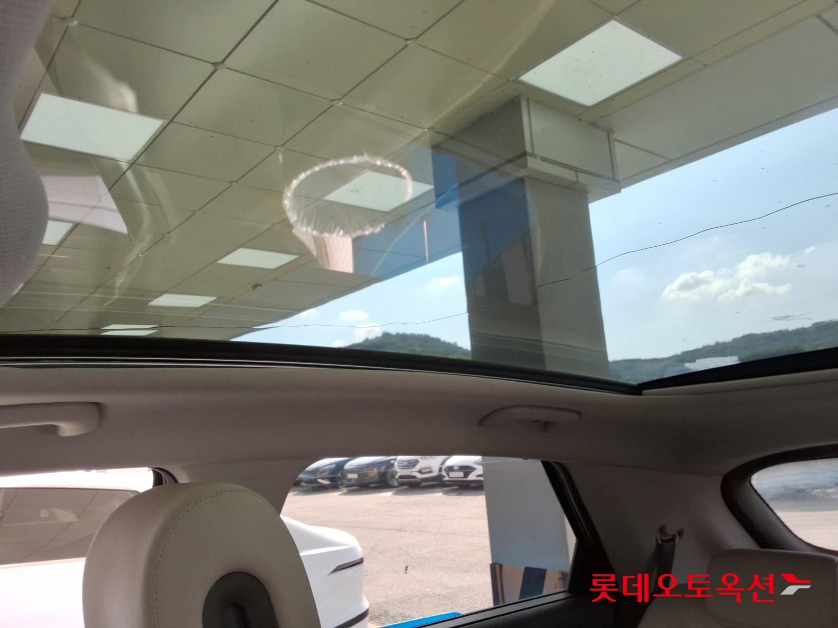هيونداي Ioniq 2022 — صورة 32