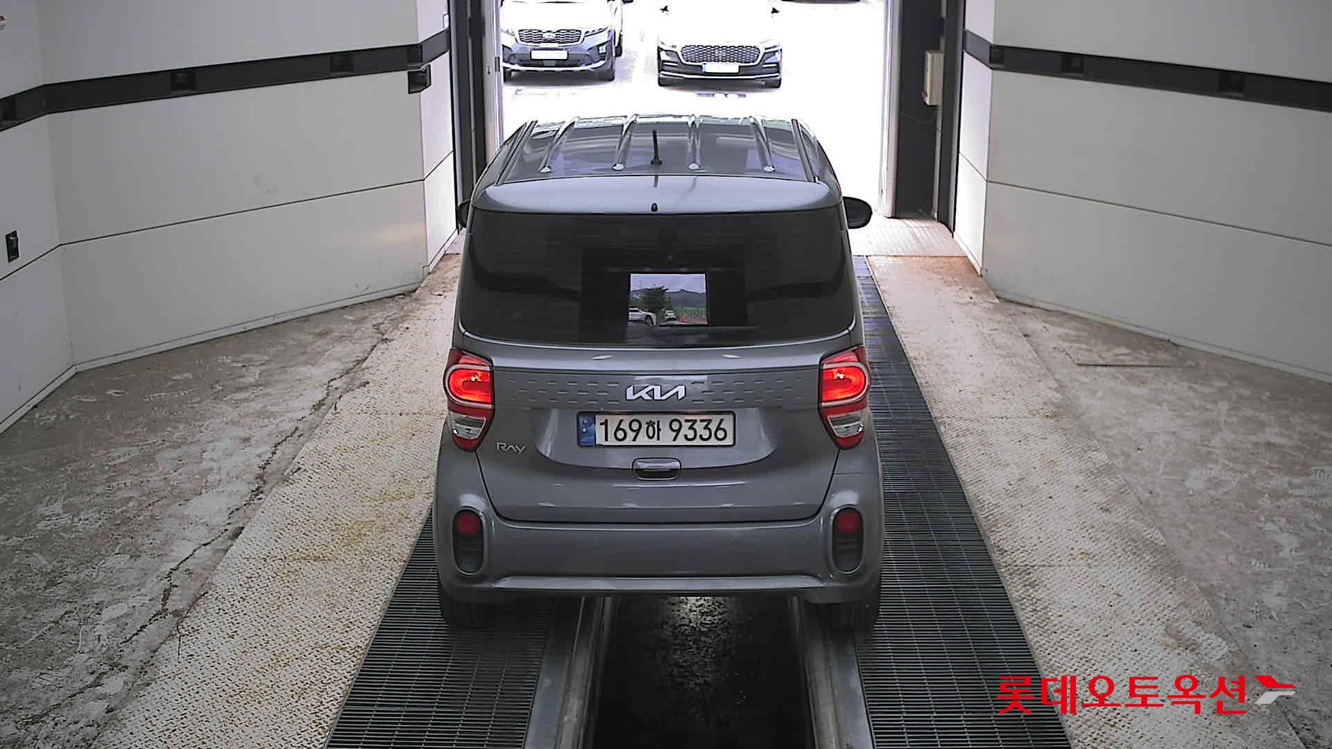 2022 - kia ray
