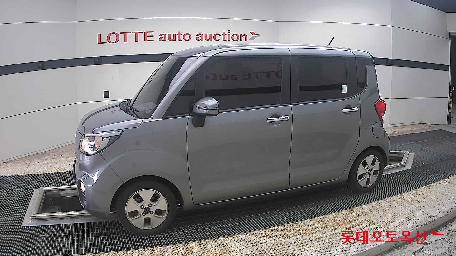 2022 - kia ray