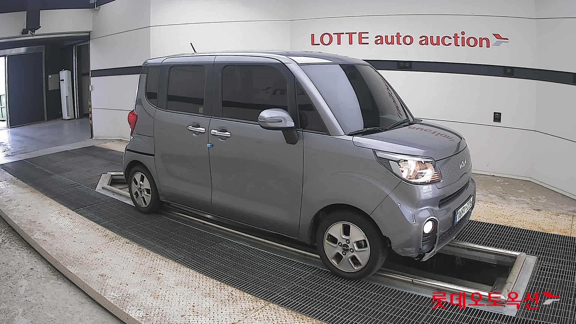 2022 - kia ray