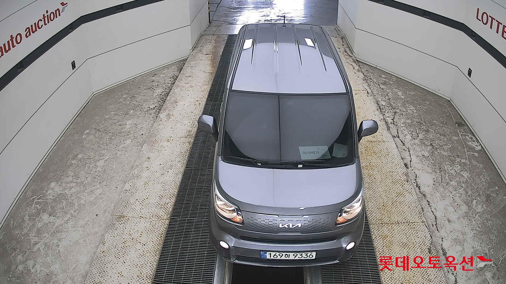 2022 - kia ray