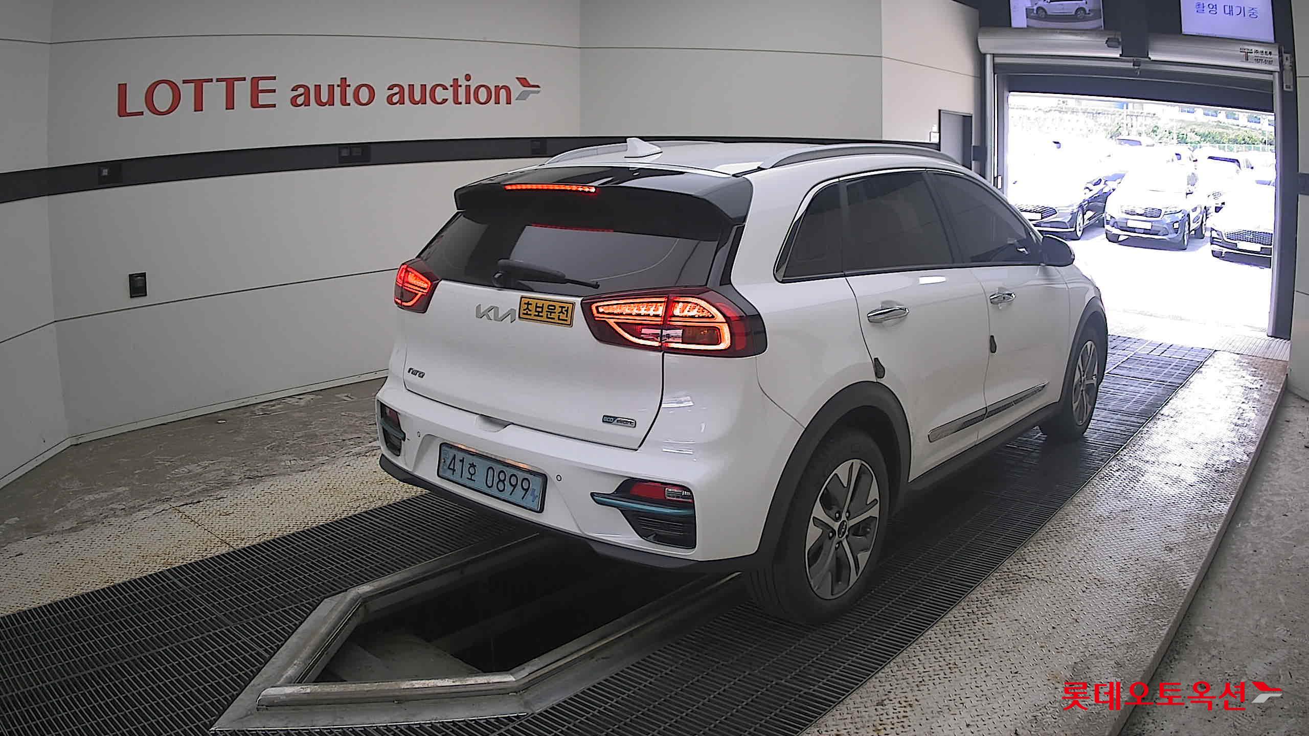 2022 - kia niro