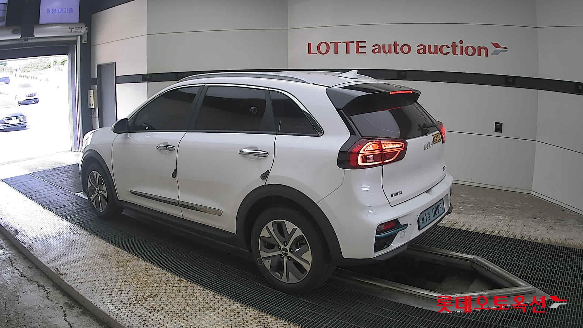 2022 - kia niro