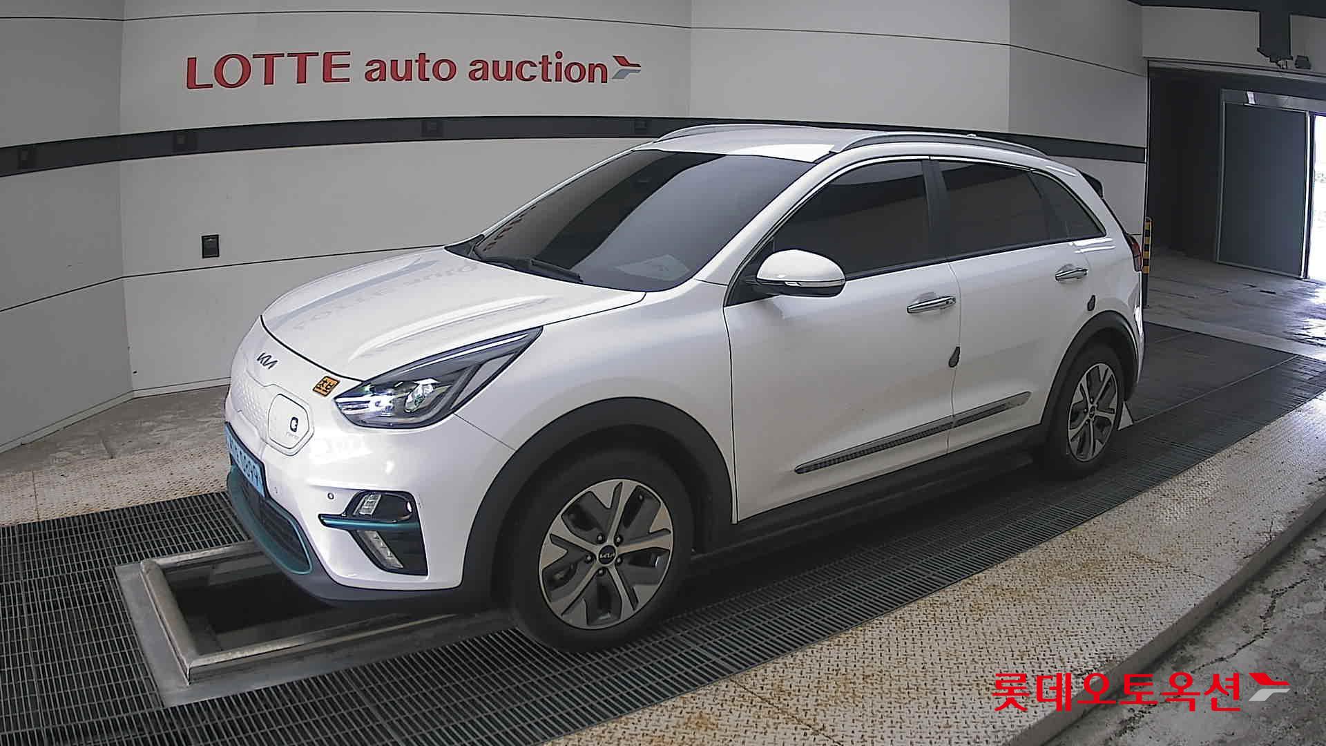 2022 - kia niro