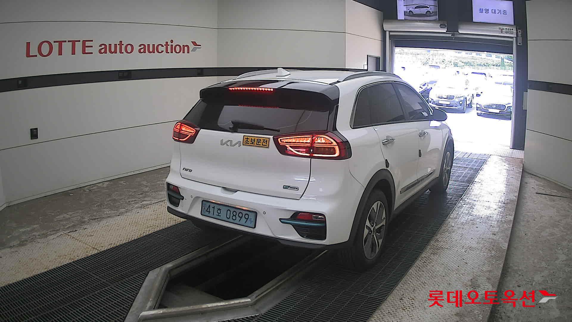 2022 - kia niro