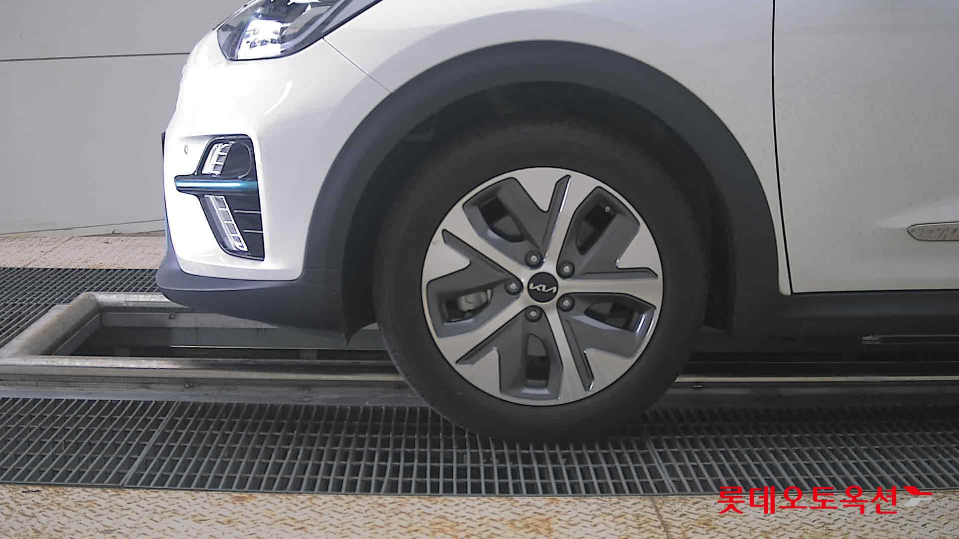 2022 - kia niro