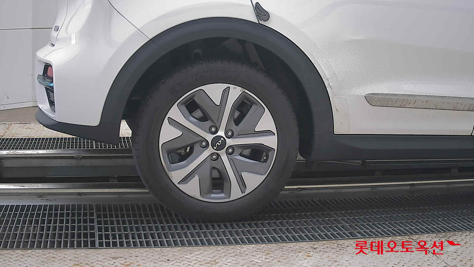 2022 - kia niro