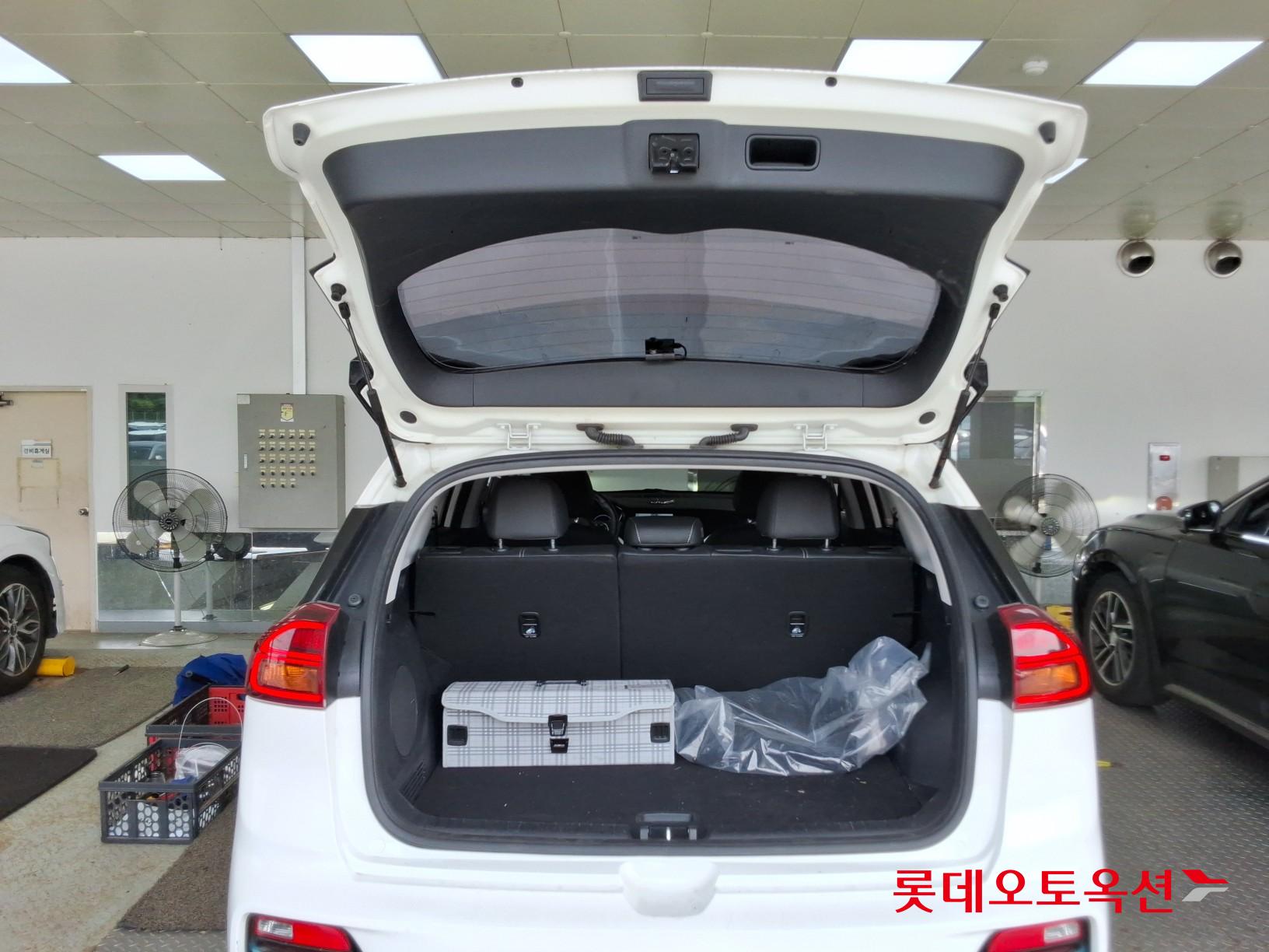 2022 - kia niro