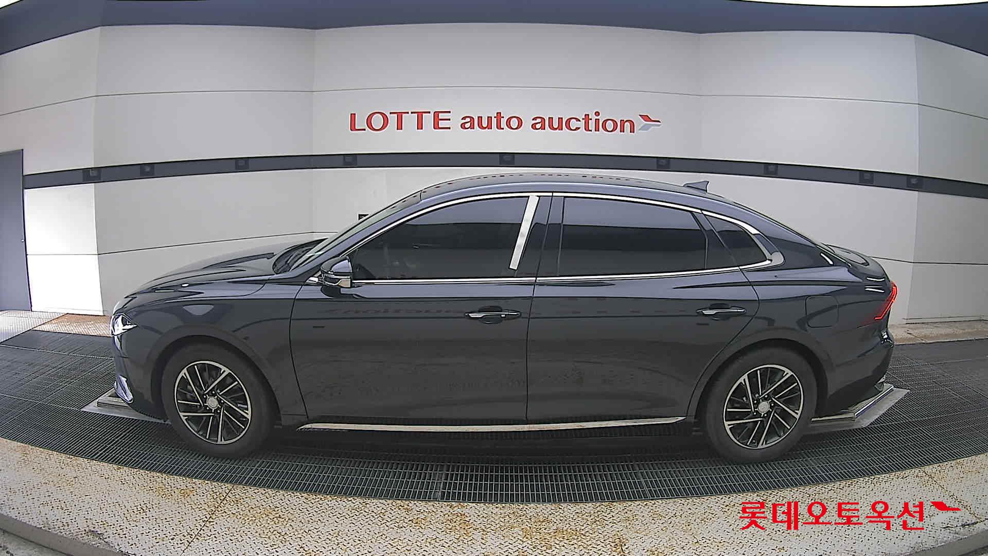 2021 - hyundai grandeur