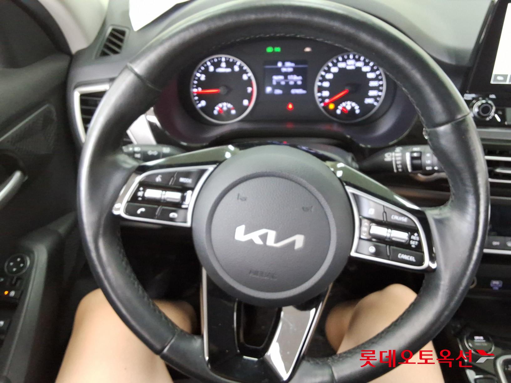 2022 - kia seltos