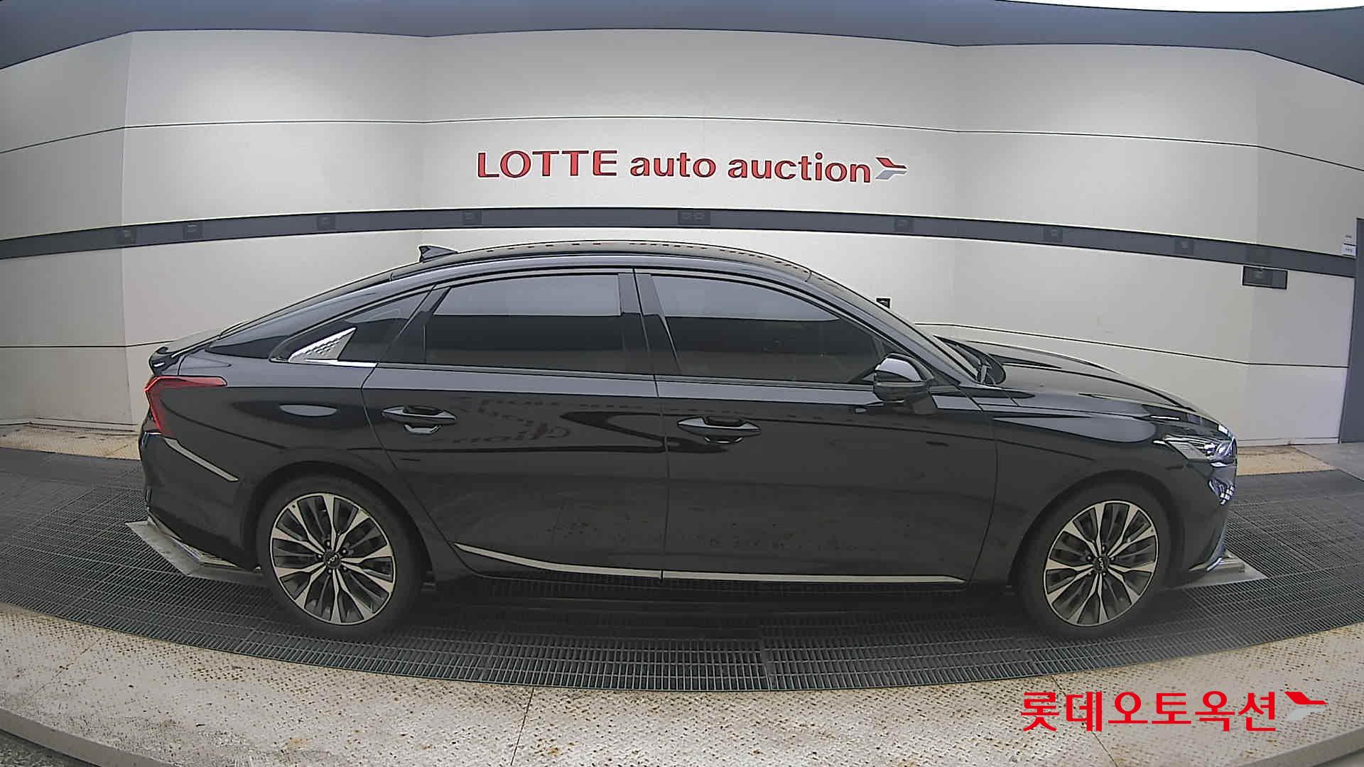 2023 - kia k8