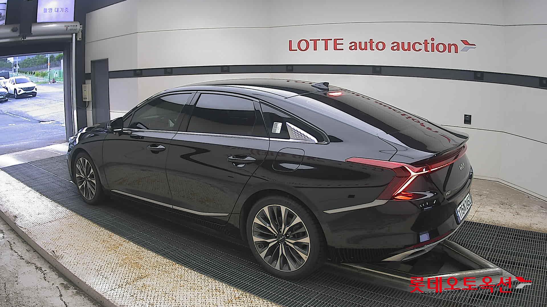 2023 - kia k8