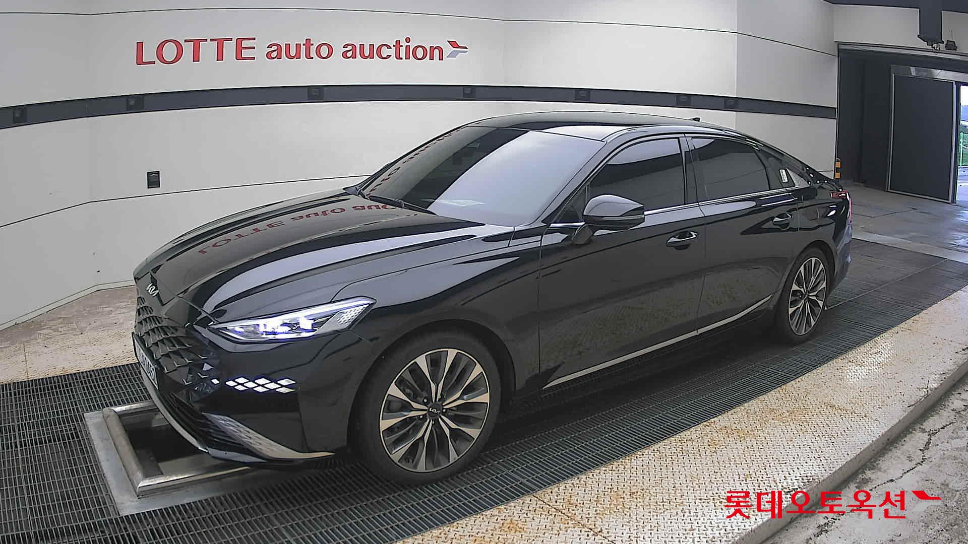 2023 - kia k8