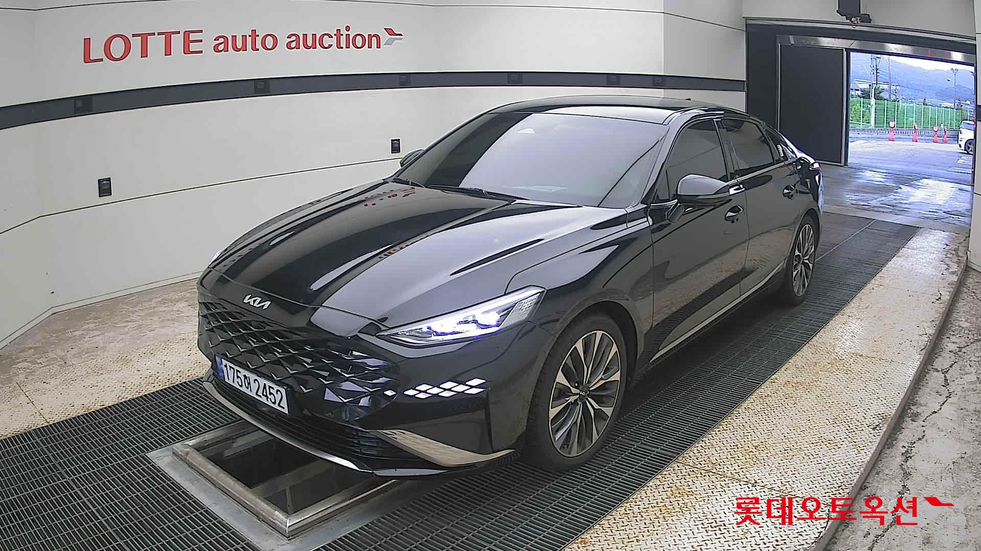 2023 - kia k8
