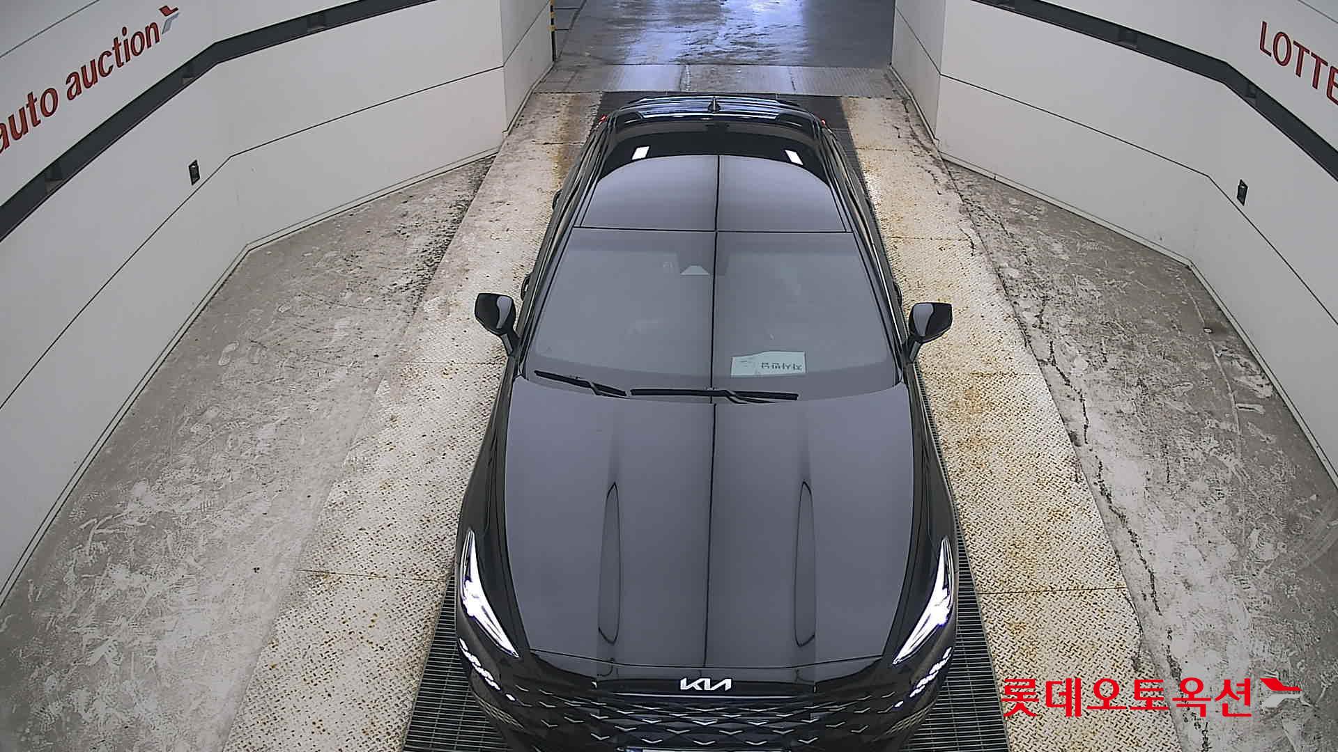 2023 - kia k8