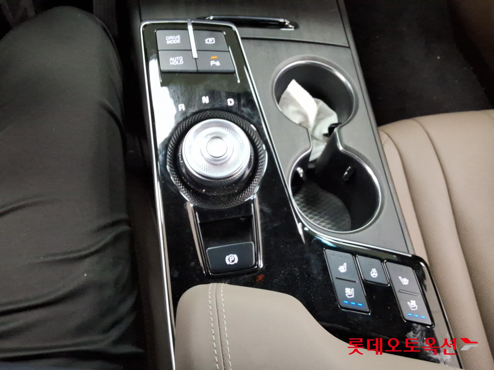 2023 - kia k8