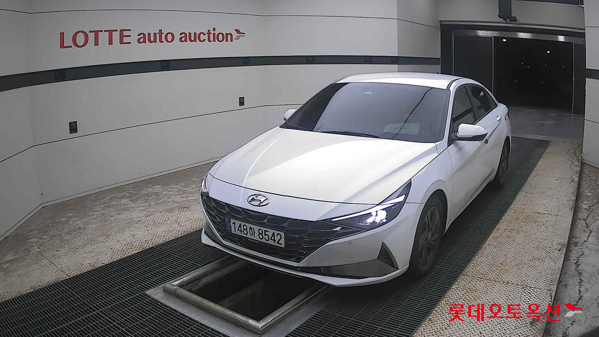 2021 - hyundai avante